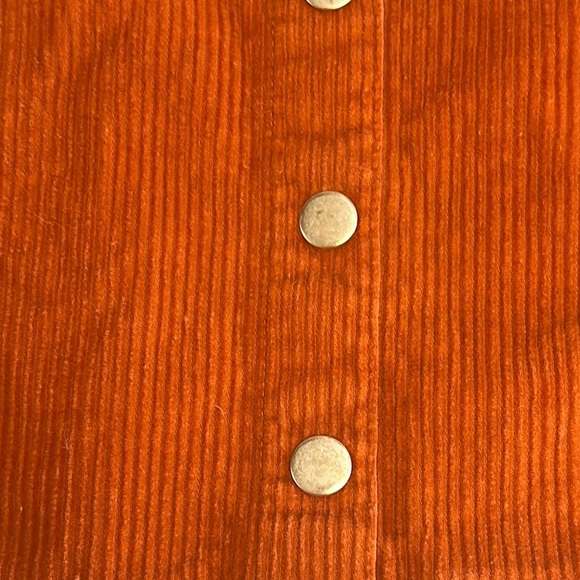 Isaac Mizrahi Orange Corduroy Mini Skirt. Size 7/8 - Picture 4 of 5